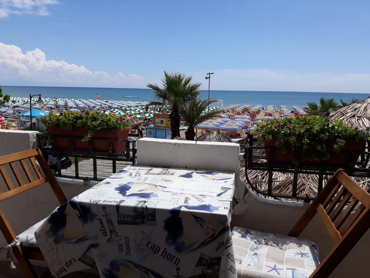 Appartamento Frontemare Azzurra Caorle Extérieur photo